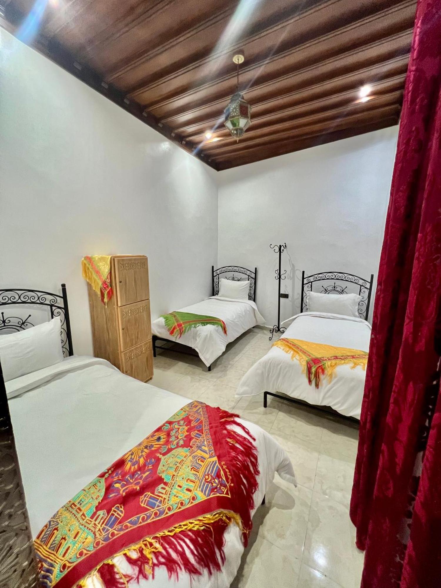 Riad el wazania Rabat Exterior foto